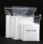 Clear resealable plastic ziplock bags